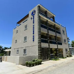 The House One Apartahotel Puerto Plata
