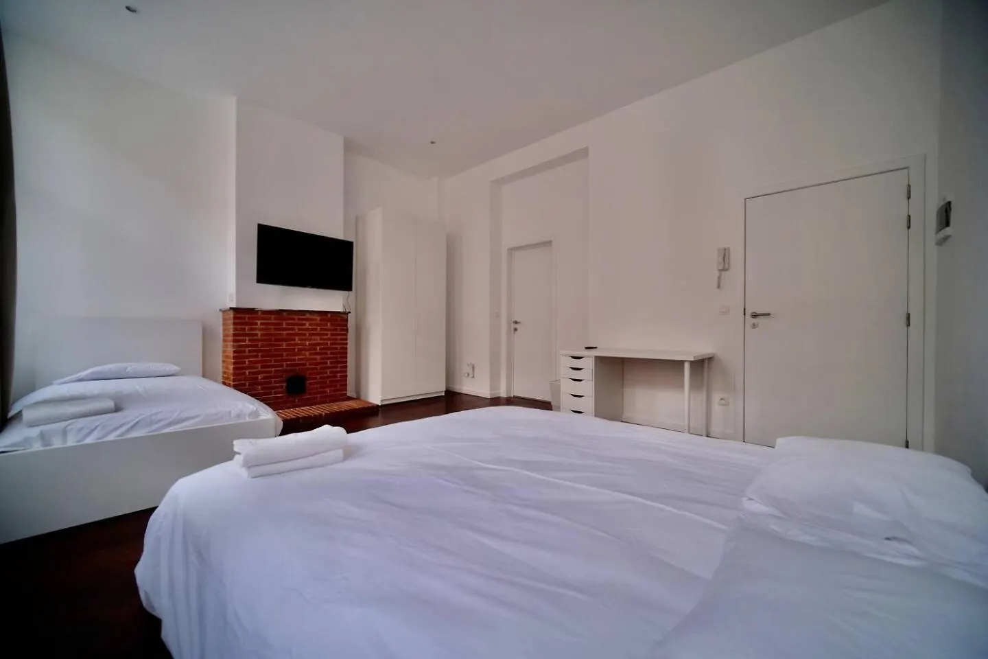 Smart Appart - Brussels North Bed and Breakfast